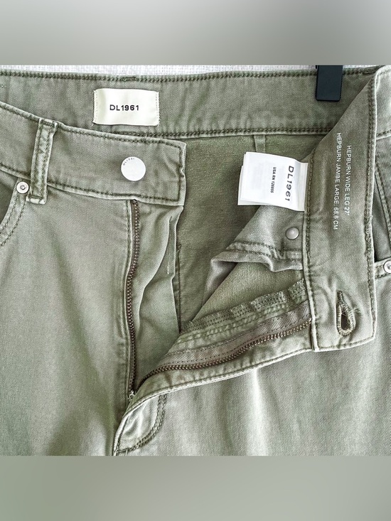DL1961 sage greenwide leg jeans. - Picture 6 of 10